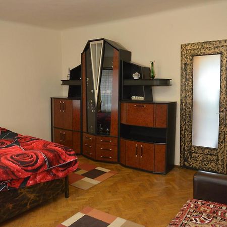 Apartament Oana Brasov Bagian luar foto